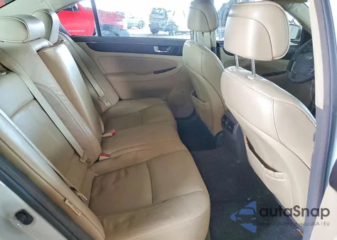 2009 Hyundai Genesis 3.8L z USA, uszkodzony, nr VIN KMHGC46E39U038369